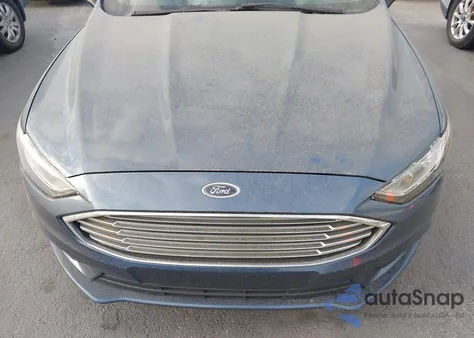 2018 Ford Fusion S z USA, uszkodzony, nr VIN 3FA6P0G72JR270363